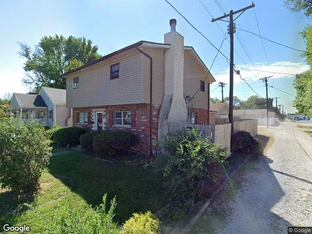 House image located at Granite City, IL 62040