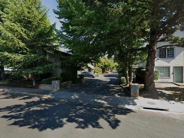 House image located at Medford, OR 97504