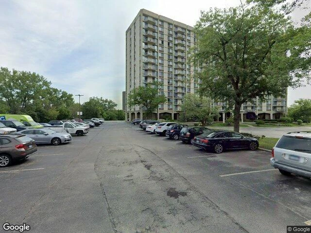 House image located at Oak Brook, IL 60523