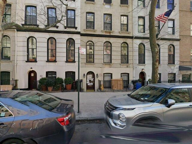 House image located at New York, NY 10022