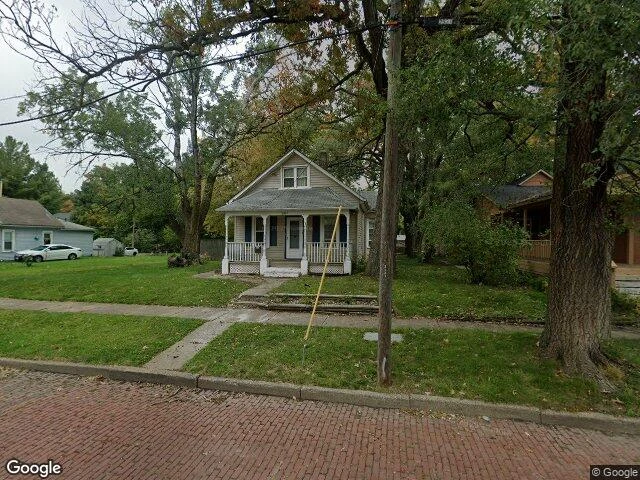 House image located at Rock Island, IL 61201