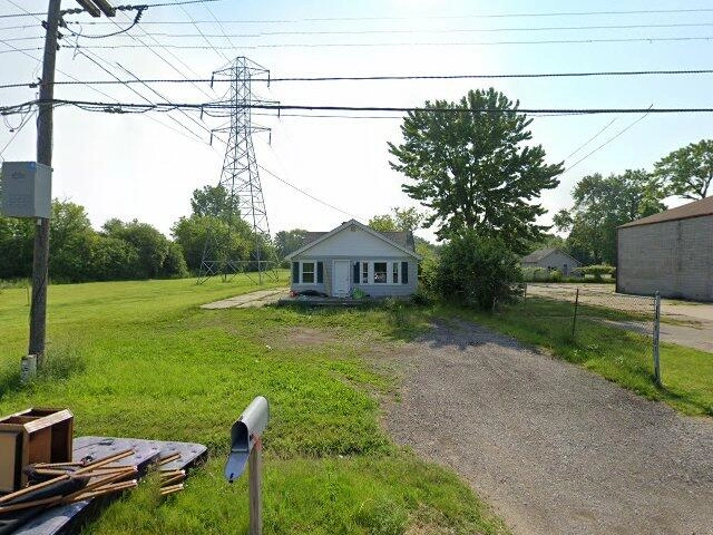 House image located at Mount Morris, MI 48458