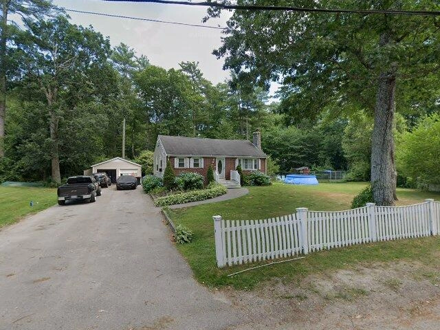 House image located at Halifax, MA 02338