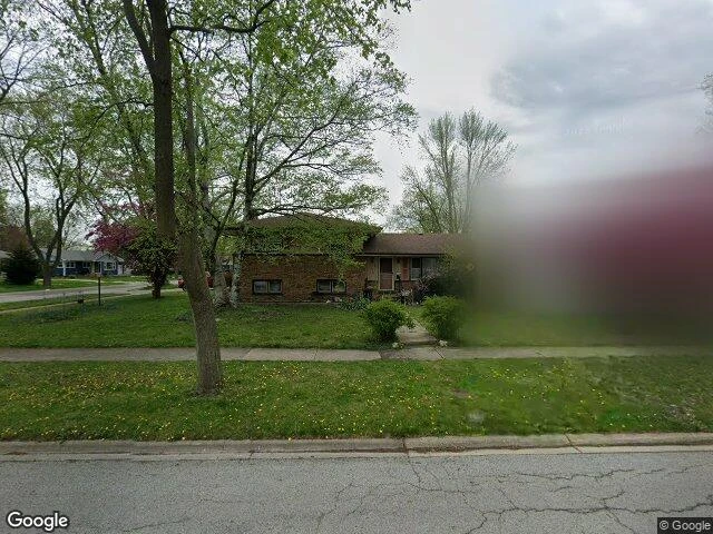 House image located at Aurora, IL 60506