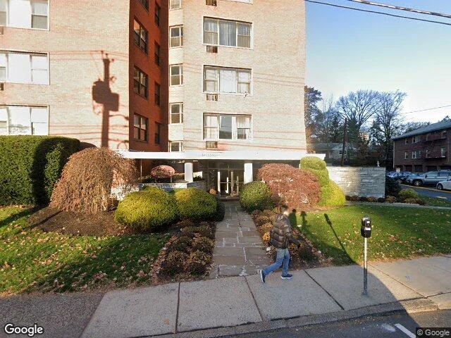 House image located at Fort Lee, NJ 07024