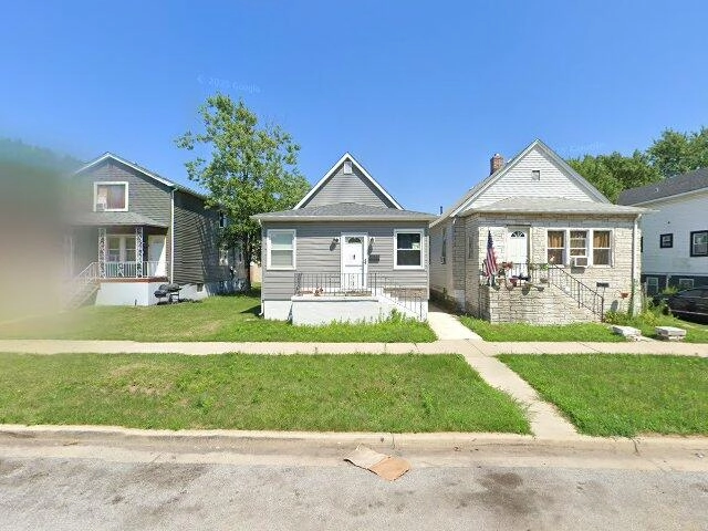 House image located at Hammond, IN 46327