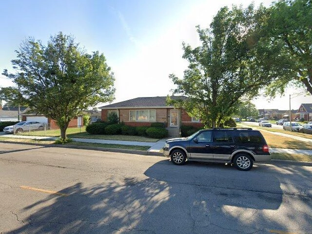 House image located at Chicago, IL 60652