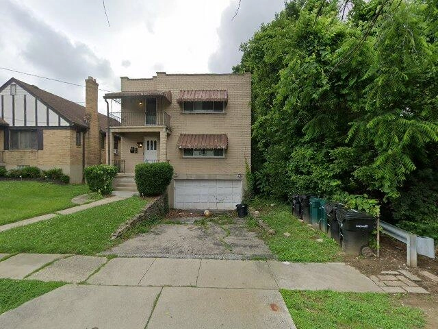 House image located at Cincinnati, OH 45237