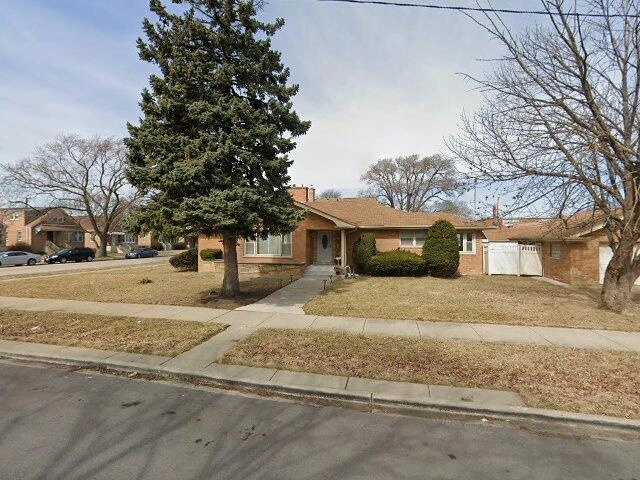 House image located at Chicago, IL 60652