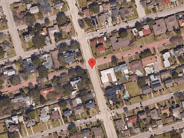 House image located at Des Moines, IA 50310