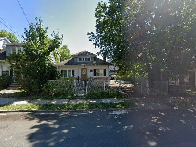 House image located at Newark, NJ 07112