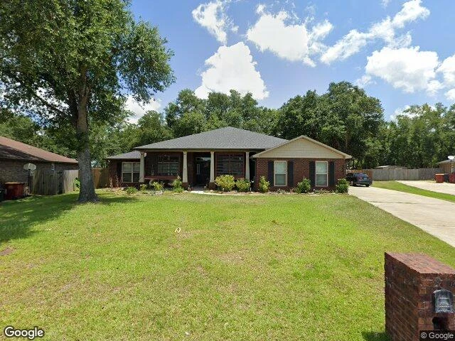 House image located at Milton, FL 32571