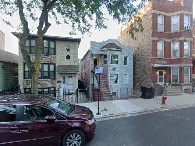 House image located at Chicago, IL 60616