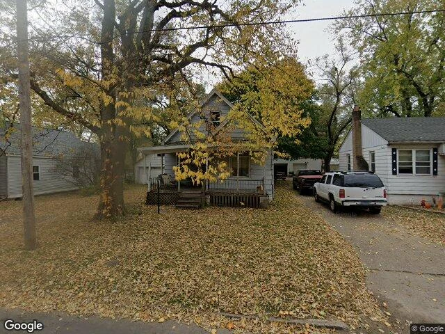 House image located at Peoria, IL 61605