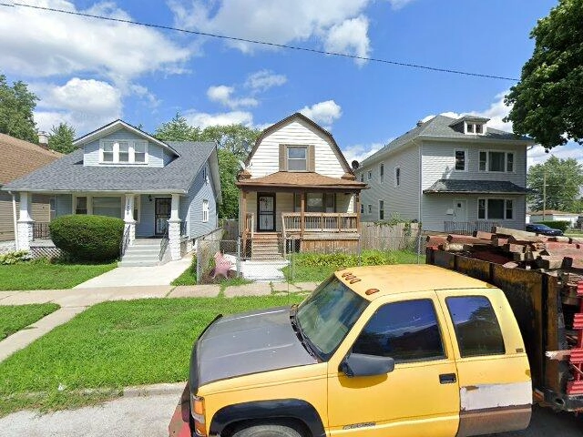 House image located at Chicago, IL 60628
