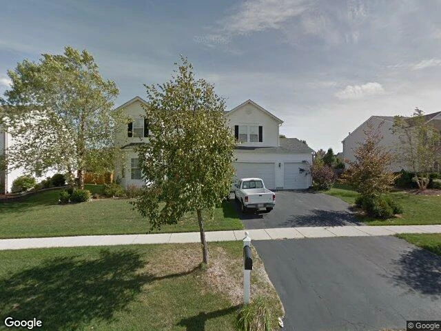 House image located at Saint Charles, IL 60175