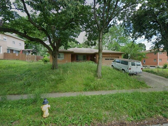 House image located at Cincinnati, OH 45237