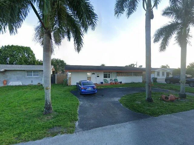 House image located at Hollywood, FL 33024
