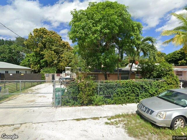 House image located at Miami, FL 33168