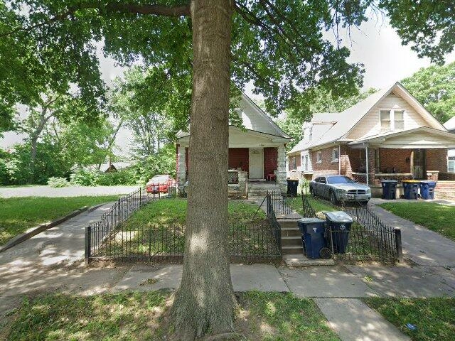 House image located at Kansas City, MO 64127