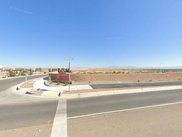 House image located at Los Lunas, NM 87031