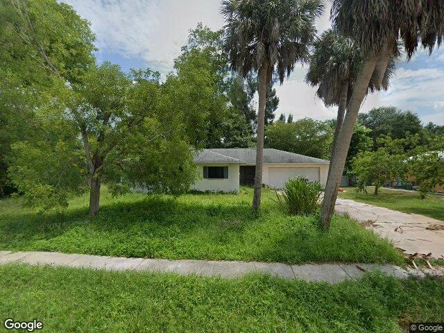 House image located at Fort Myers, FL 33905