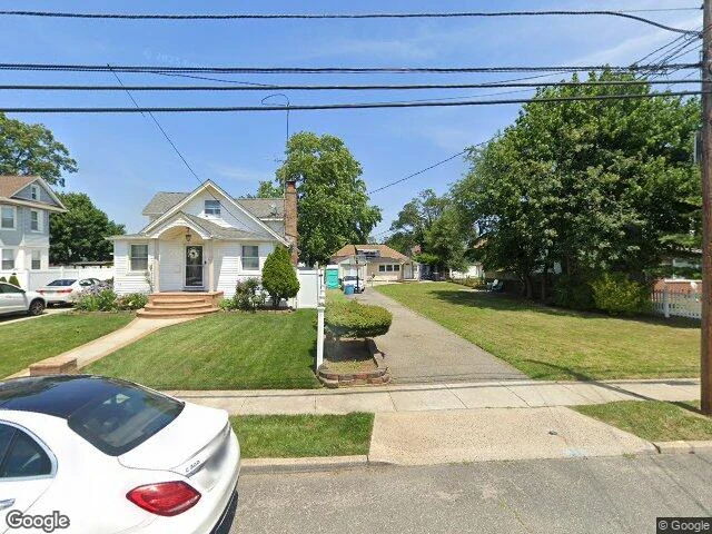 House image located at Freeport, NY 11520