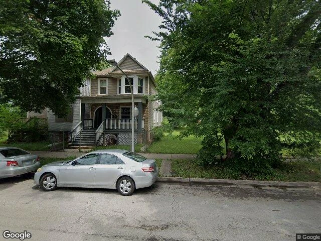 House image located at Chicago, IL 60609