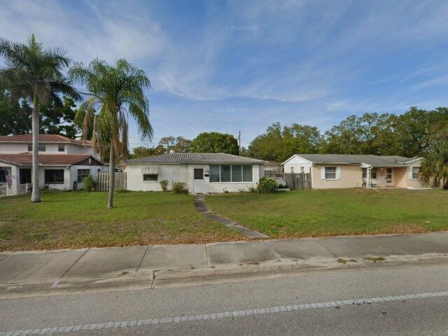 House image located at Saint Petersburg, FL 33703