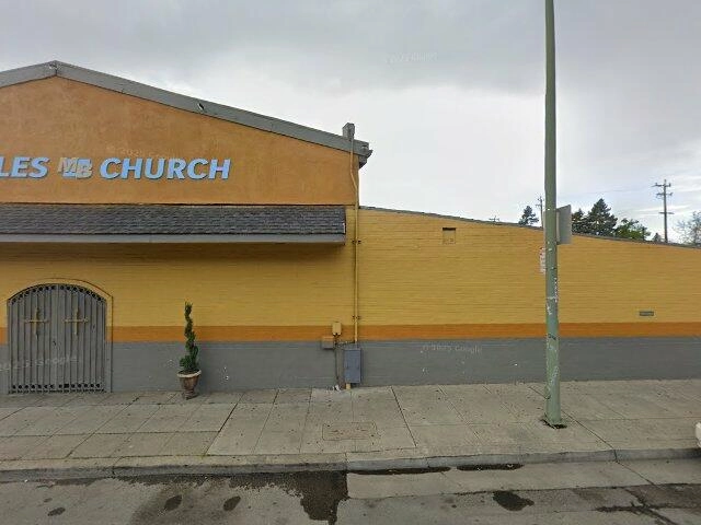 House image located at Oakland, CA 94605