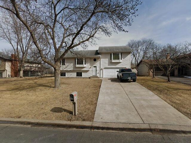 House image located at Minneapolis, MN 55444