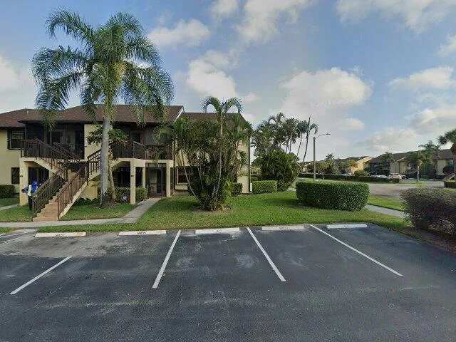 House image located at Lake Worth, FL 33467