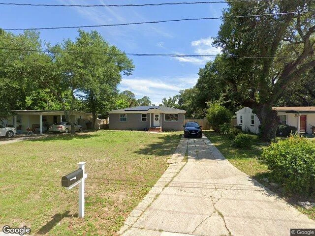 House image located at Pensacola, FL 32503