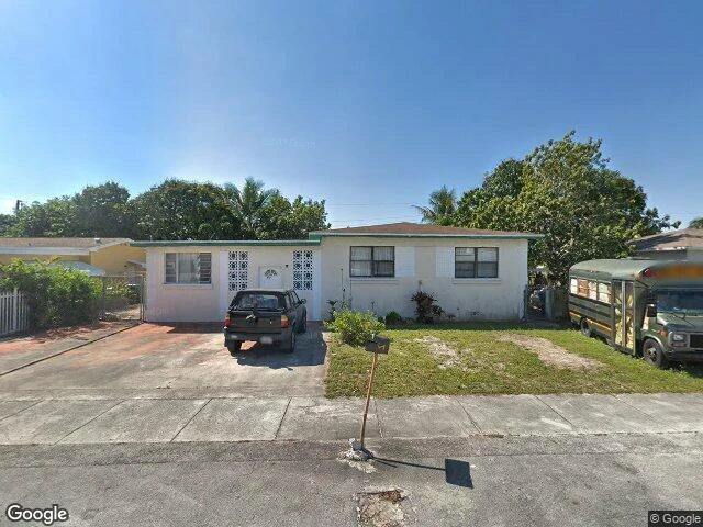 House image located at Miami, FL 33168