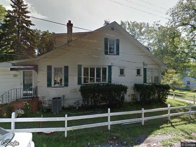 House image located at Clementon, NJ 08021