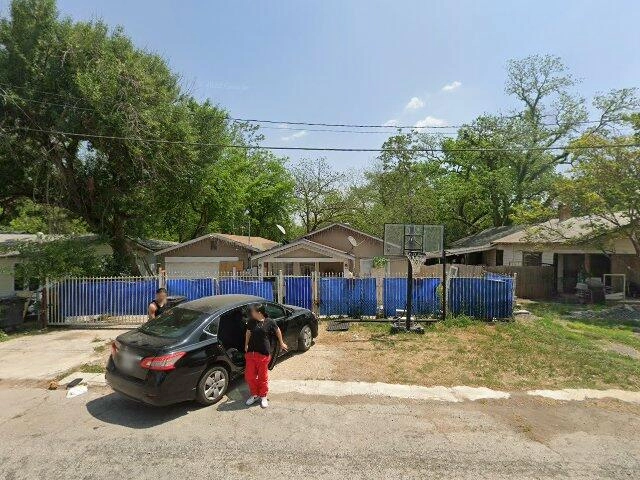 House image located at San Antonio, TX 78203