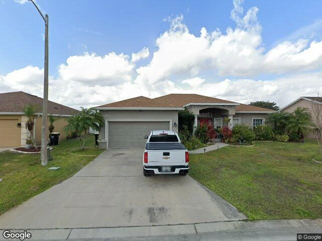 House image located at Lakeland, FL 33809