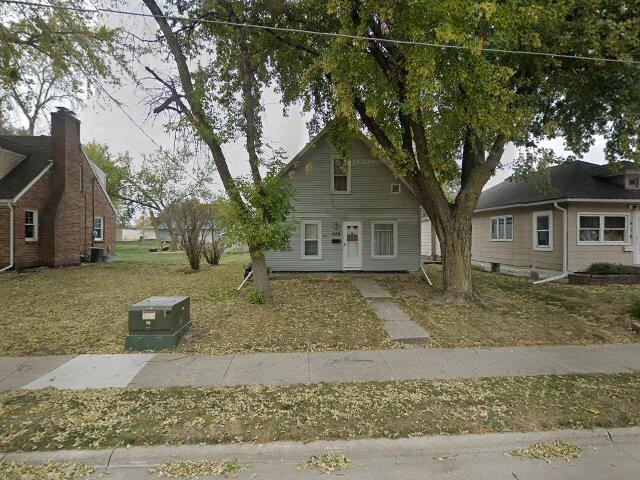 House image located at Mason City, IA 50401