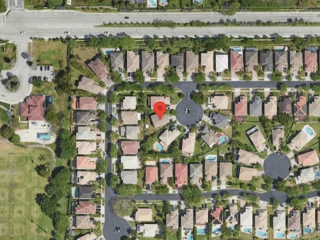 House image located at Hollywood, FL 33027