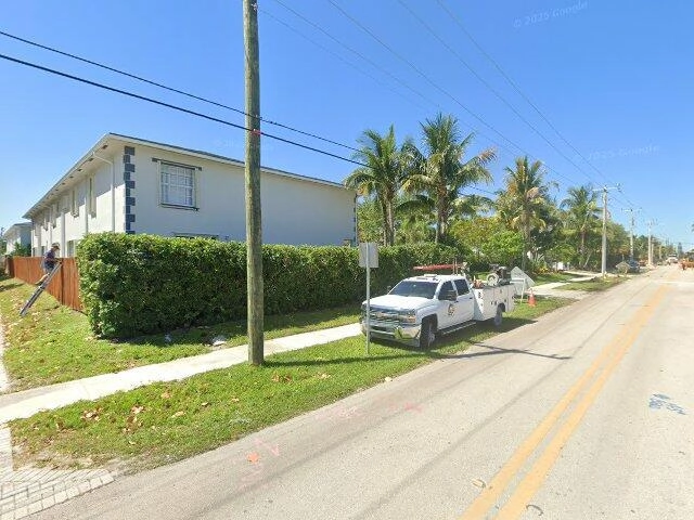 House image located at Lake Worth, FL 33462