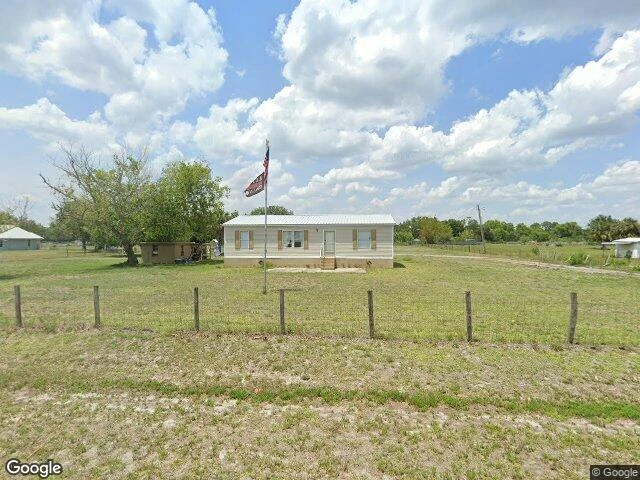 House image located at Labelle, FL 33935