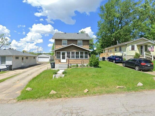 House image located at Akron, OH 44314