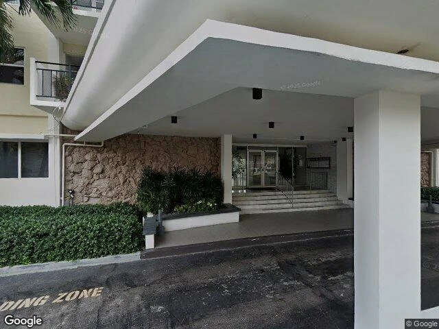 House image located at Hallandale, FL 33009
