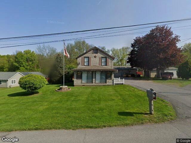 House image located at Baldwinsville, NY 13027