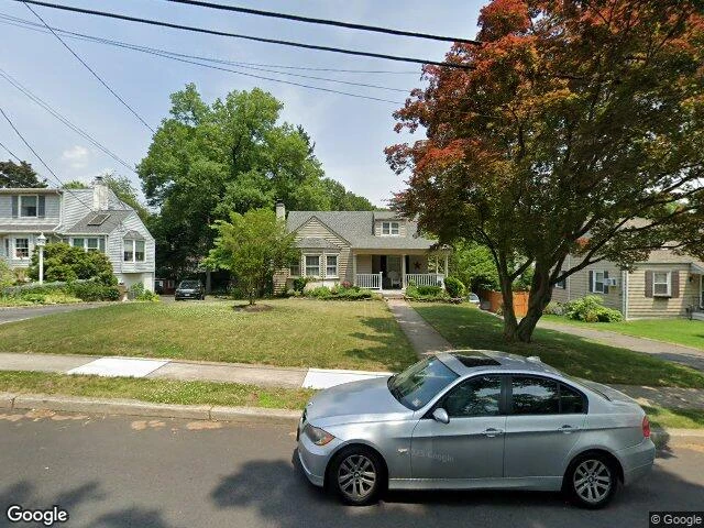 House image located at Hawthorne, NJ 07506