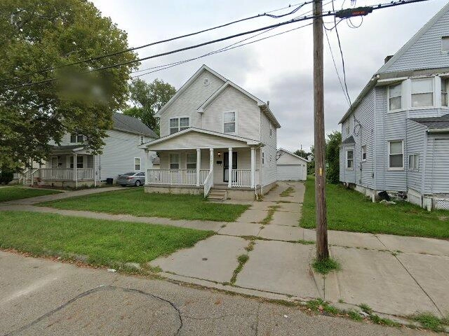 House image located at Cleveland, OH 44104