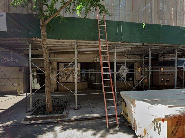 House image located at New York, NY 10021