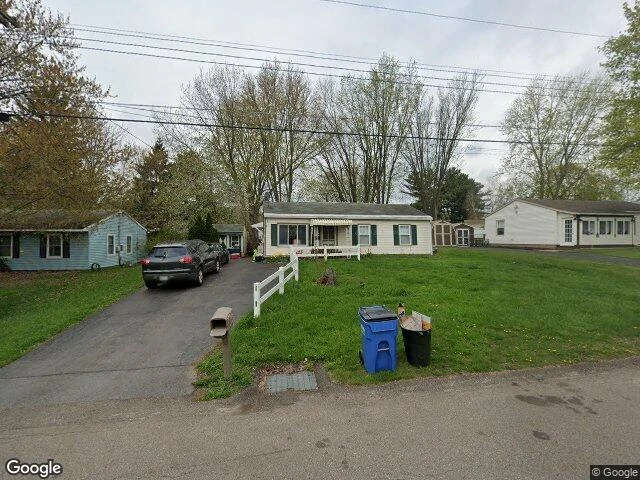 House image located at Syracuse, NY 13209