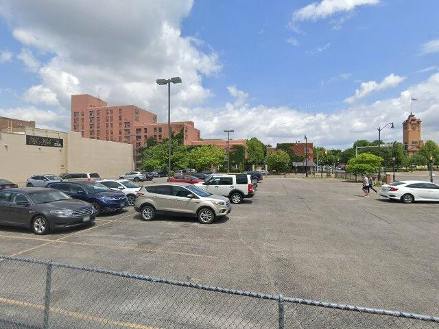 House image located at Springfield, IL 62701