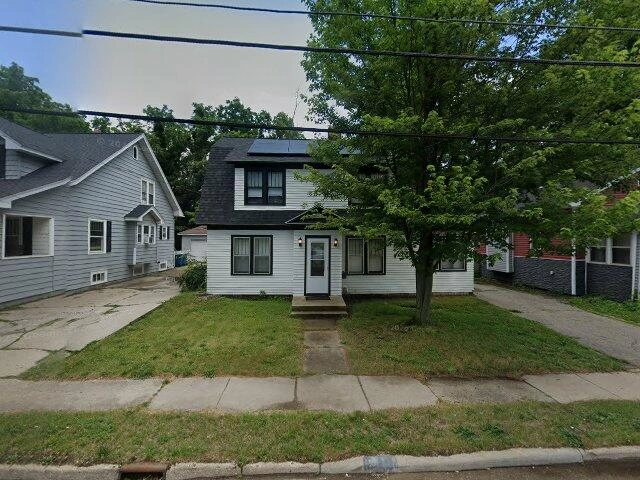 House image located at Kalamazoo, MI 49007